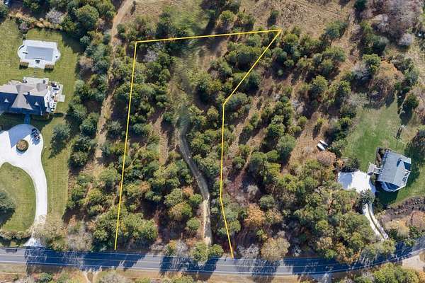 1.52 Acres of Residential Land for Sale in Edgartown, Massachusetts