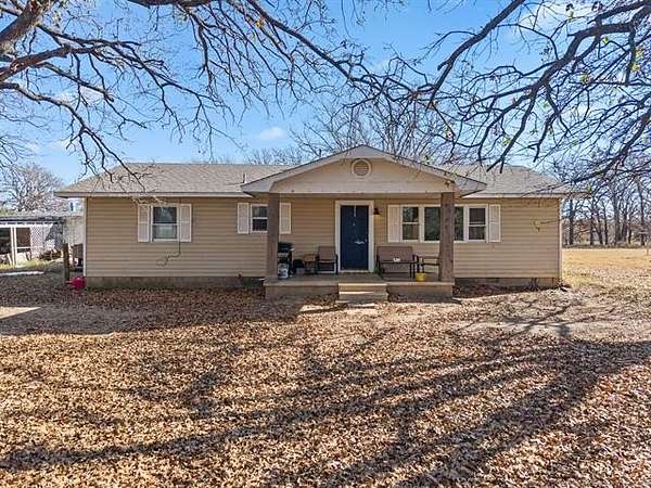 8.59 Acres of Residential Land with Home for Sale in Sulphur, Oklahoma