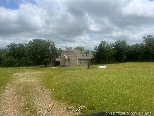 3.55 Acres of Residential Land with Home for Sale in Sapulpa, Oklahoma