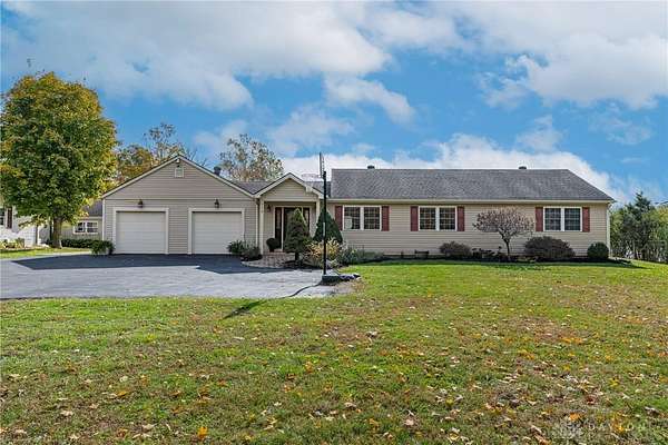 8 Acres of Land with Home for Sale in Germantown, Ohio