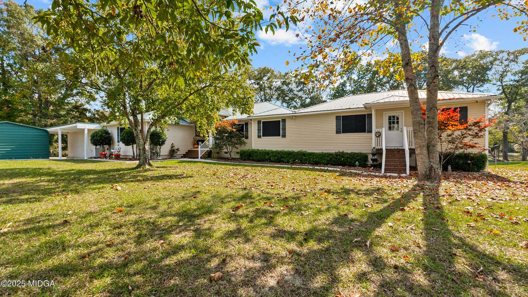 26.1 Acres of Recreational Land with Home for Sale in Macon, Georgia