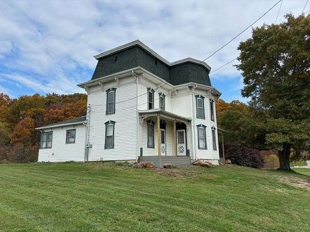 5 Acres of Residential Land with Home for Sale in Bellville, Ohio