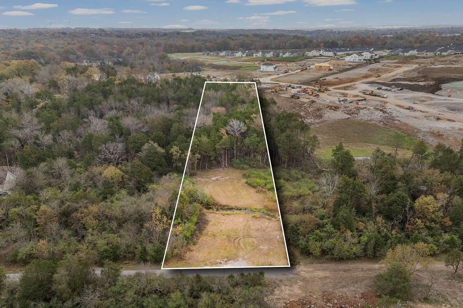 1.6 Acres of Residential Land for Sale in Mount Juliet, Tennessee
