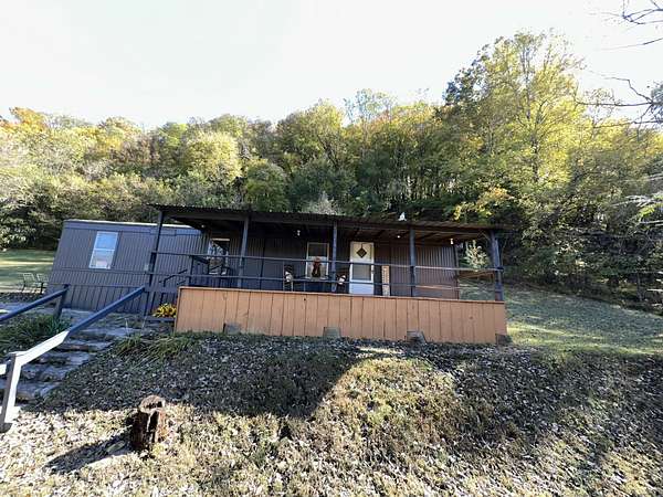 1.55 Acres of Land with Home for Sale in Carthage, Tennessee