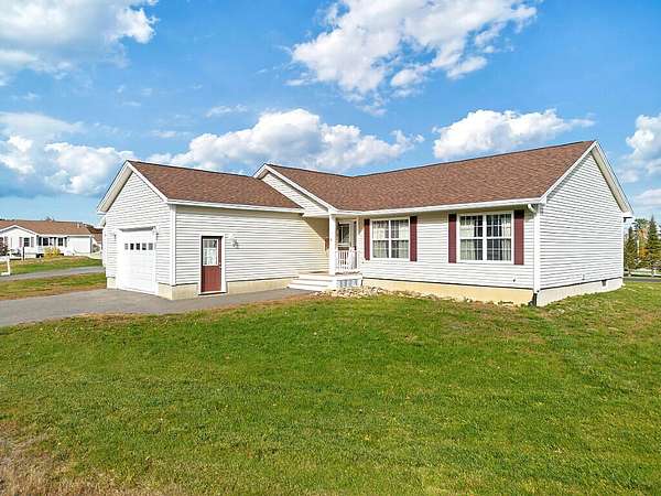 10 Acres of Residential Land with Home for Sale in Hermon, Maine