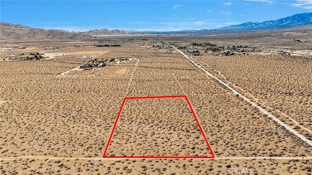 5 Acres of Land for Sale in Apple Valley, California