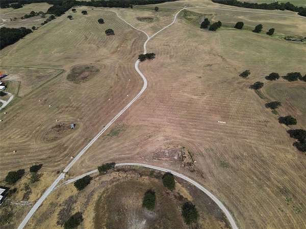 129 Acres of Land for Sale in Decatur, Texas