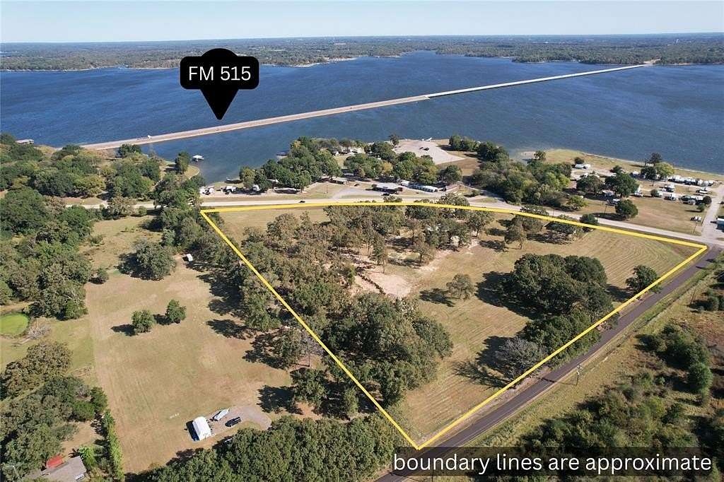 10.7 Acres of Land with Home for Sale in Alba, Texas