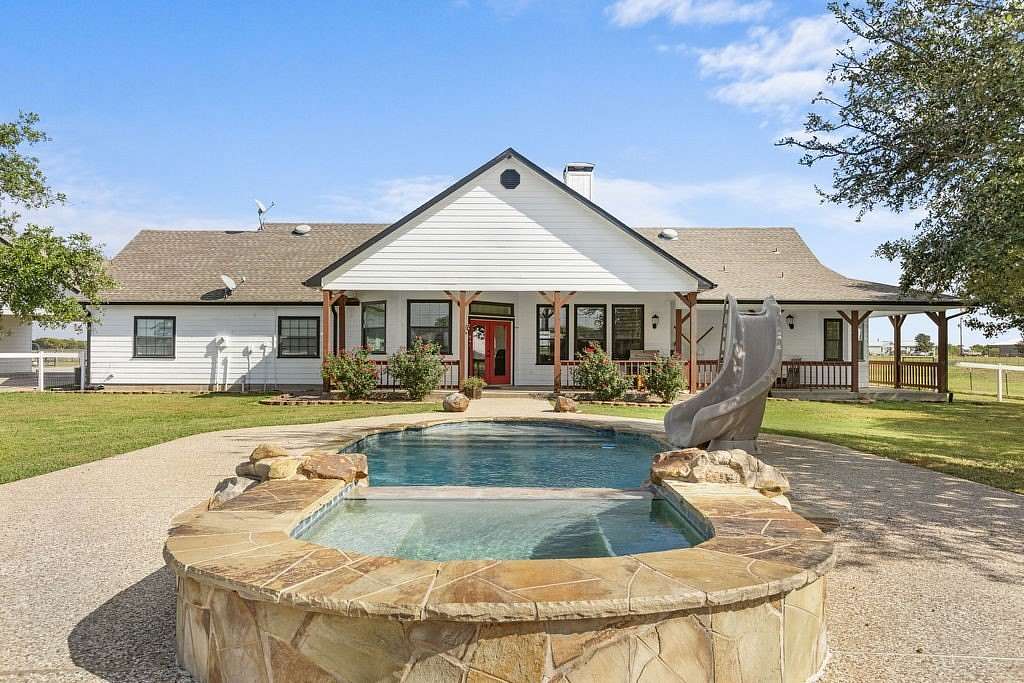 11 Acres of Land with Home for Sale in Sherman, Texas