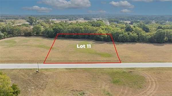 1.29 Acres of Residential Land for Sale in Bartlesville, Oklahoma
