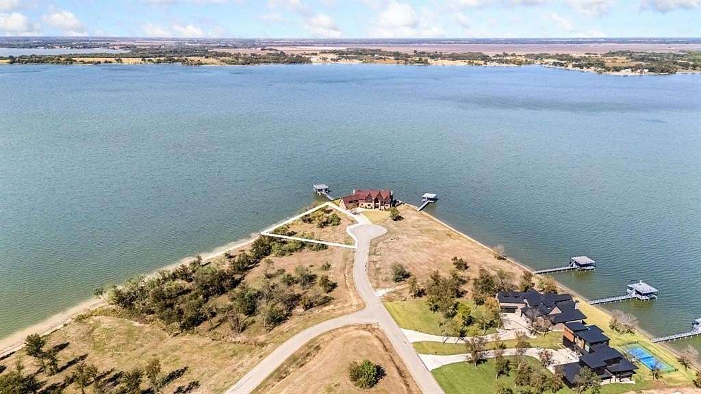 1 Acre of Residential Land for Sale in Corsicana, Texas