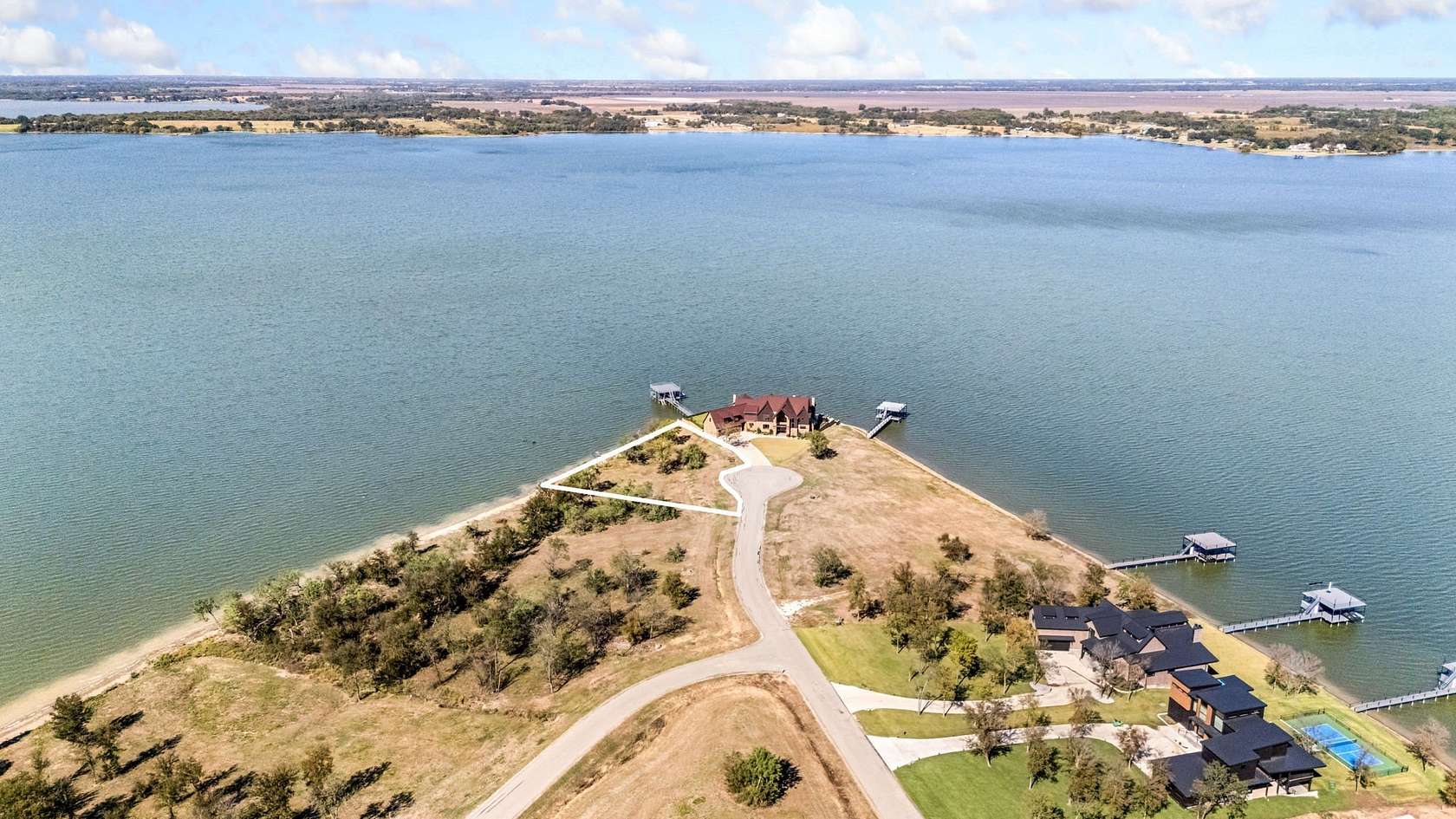 1 Acre of Residential Land for Sale in Corsicana, Texas