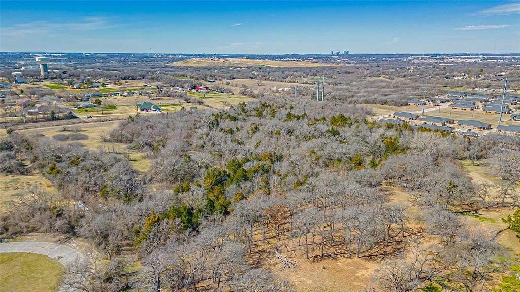 18 Acres of Land for Sale in Kennedale, Texas