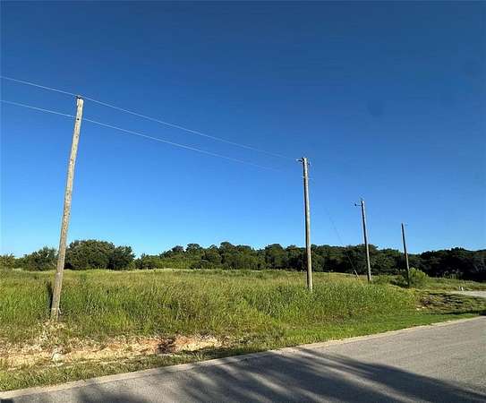 0.58 Acres of Land for Sale in Cleburne, Texas