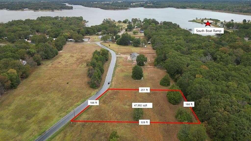 1.1 Acres of Residential Land for Sale in Bonham, Texas