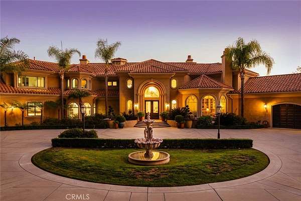 5.36 Acres of Residential Land with Home for Sale in Bradbury, California