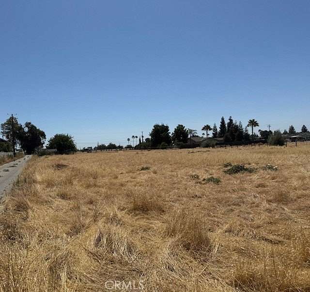 4 Acres of Improved Mixed-Use Land for Sale in Fresno, California