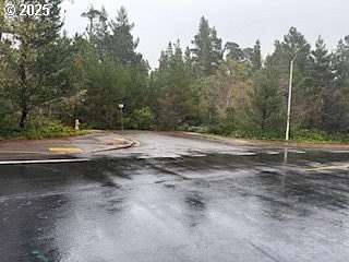 13.7 Acres of Recreational Land for Sale in Florence, Oregon