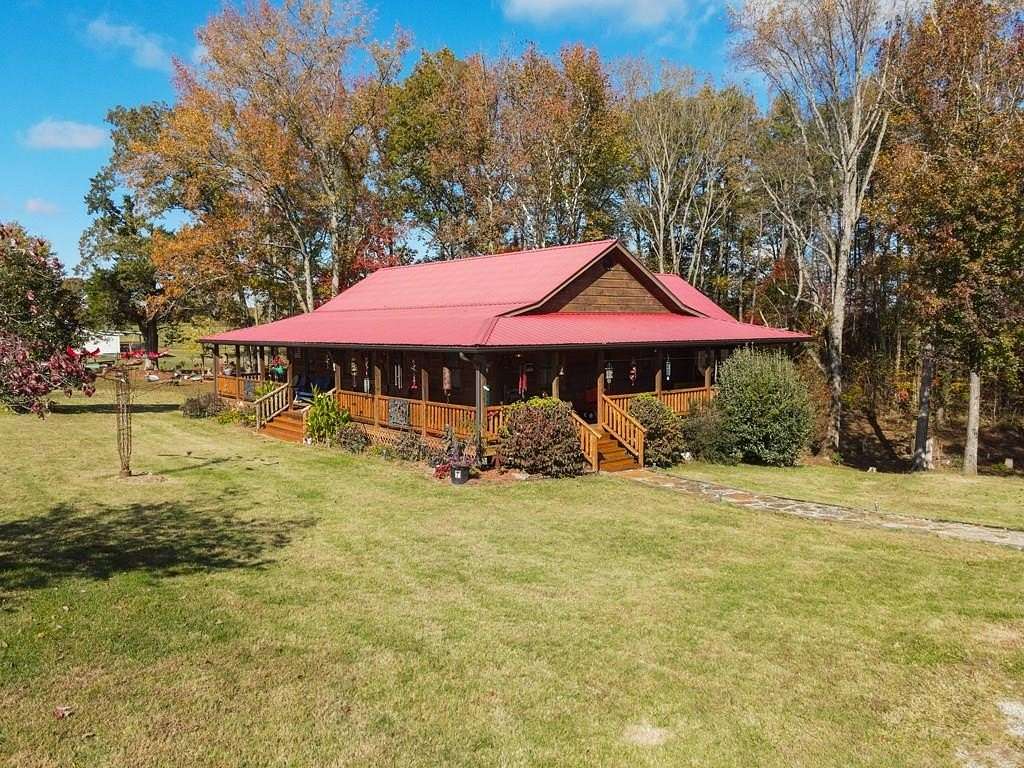 2.77 Acres of Land with Home for Sale in Monroe, Tennessee