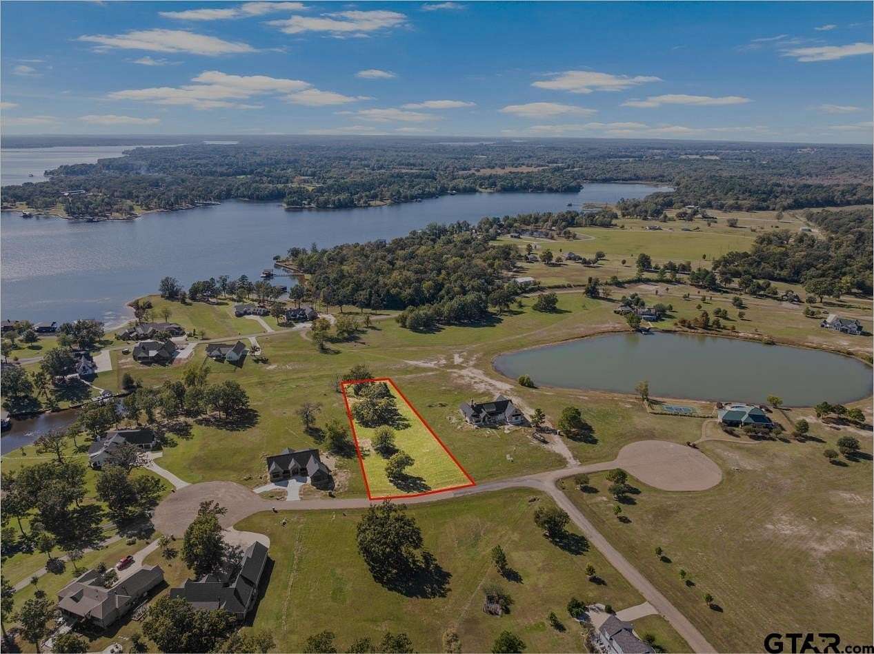 1 Acre of Residential Land for Sale in Mount Pleasant, Texas