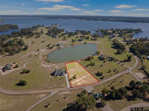 0.9 Acres of Residential Land for Sale in Mount Pleasant, Texas