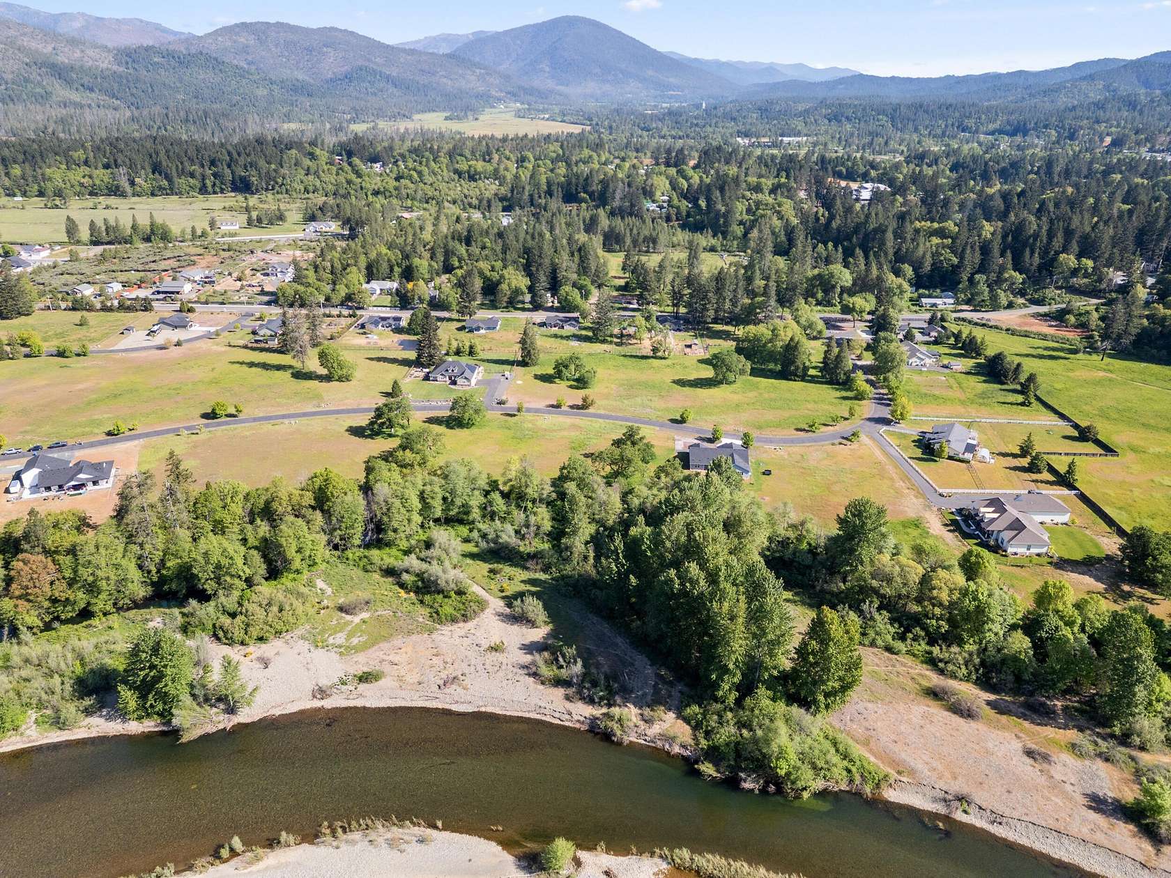 0.98 Acres of Residential Land for Sale in Cave Junction, Oregon