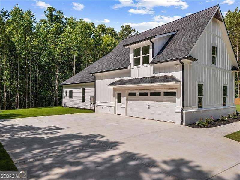 3 Acres of Residential Land with Home for Sale in Jasper, Georgia