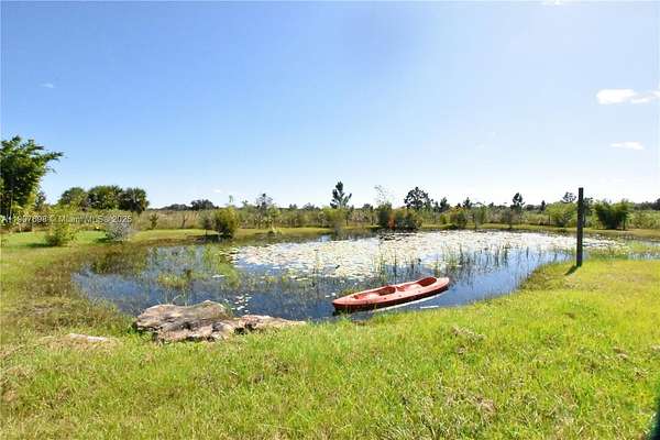 2.5 Acres of Residential Land for Sale in Okeechobee, Florida