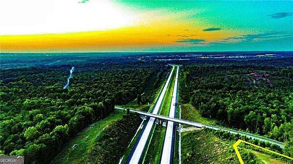 10.7 Acres of Land for Sale in Macon, Georgia