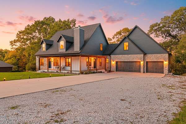 2.5 Acres of Residential Land with Home for Sale in Nixa, Missouri