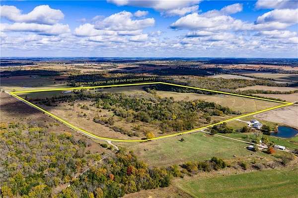 160 Acres of Land for Sale in Mound City, Kansas