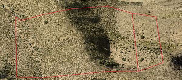 16 Acres of Land for Sale in Palmdale, California