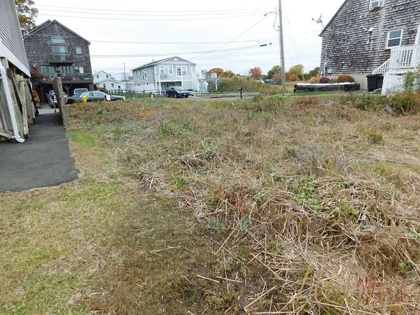 0.06 Acres of Residential Land for Sale in East Haven, Connecticut
