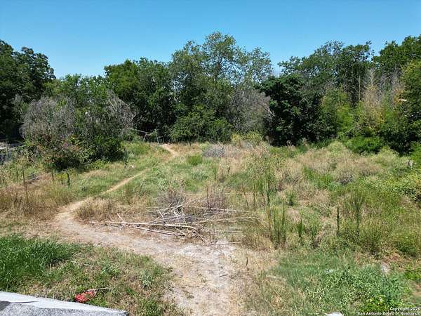 0.25 Acres of Land for Sale in San Antonio, Texas