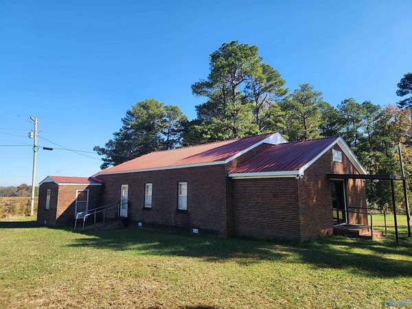 1.7 Acres of Land for Sale in Grove Oak, Alabama