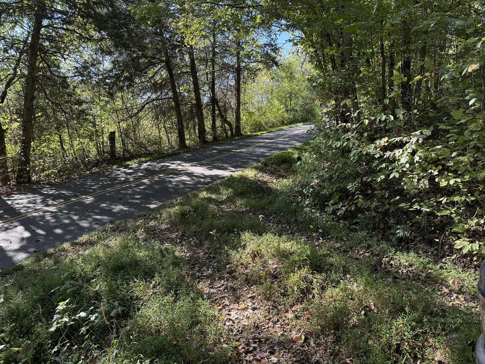 23.4 Acres of Recreational Land for Sale in Parsons, Tennessee