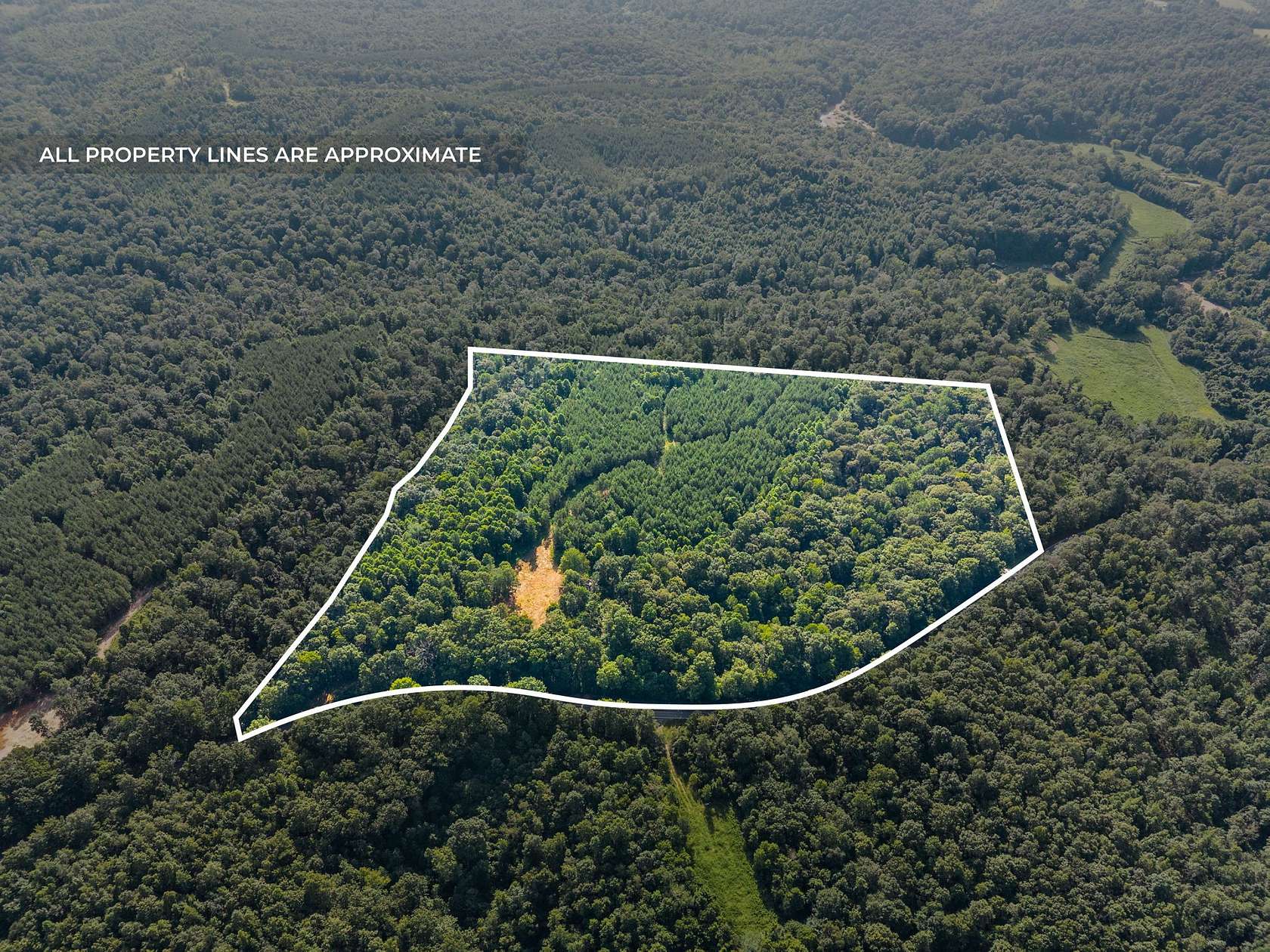 30 Acres of Recreational Land for Sale in Stewart, Tennessee