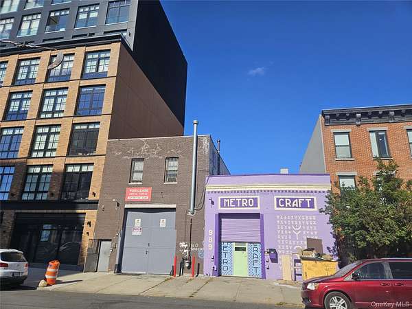 0.13 Acres of Mixed-Use Land for Sale in Brooklyn, New York