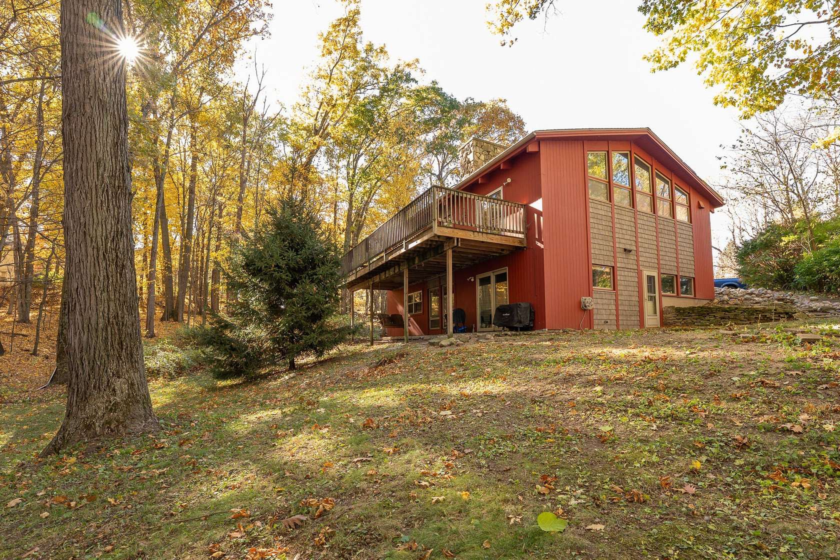 5.55 Acres of Residential Land with Home for Sale in Galesburg, Michigan