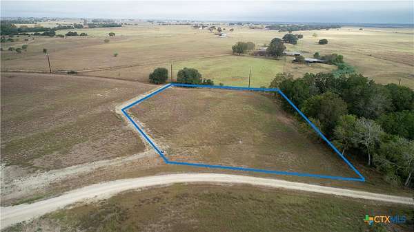 2.4 Acres of Land for Sale in Shiner, Texas