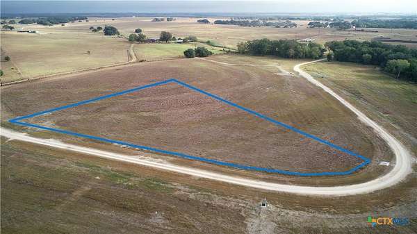 2 Acres of Residential Land for Sale in Shiner, Texas