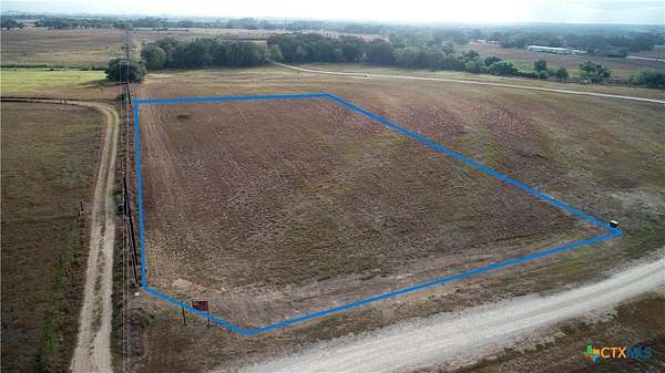 2 Acres of Land for Sale in Shiner, Texas