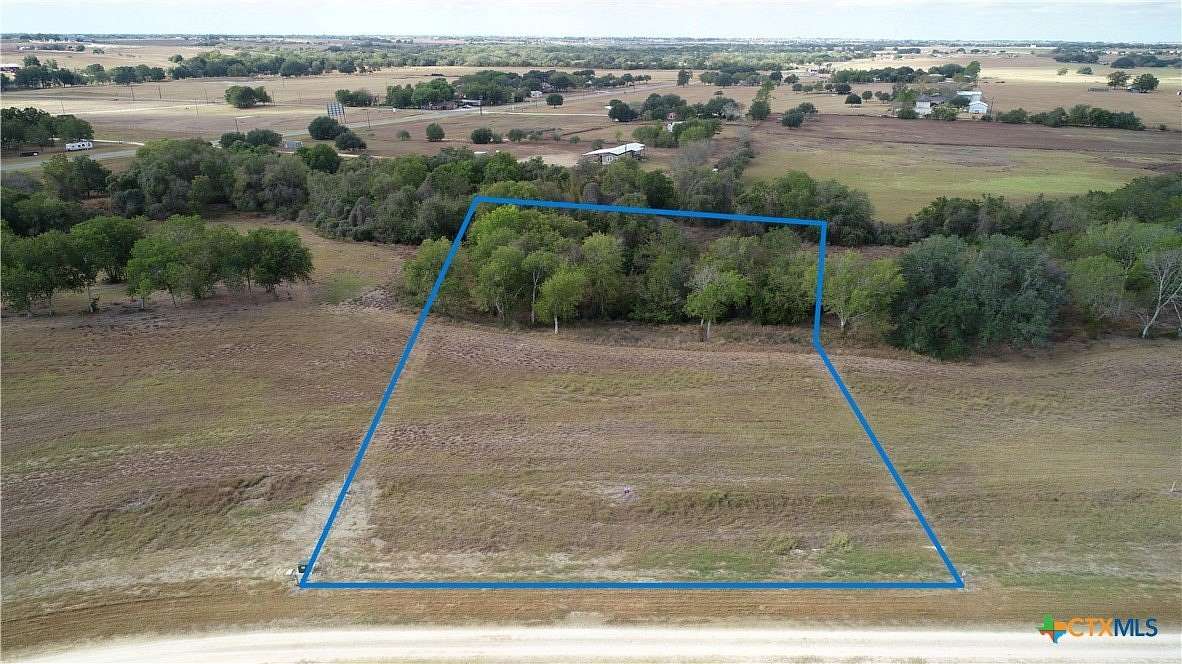 2.37 Acres of Land for Sale in Shiner, Texas
