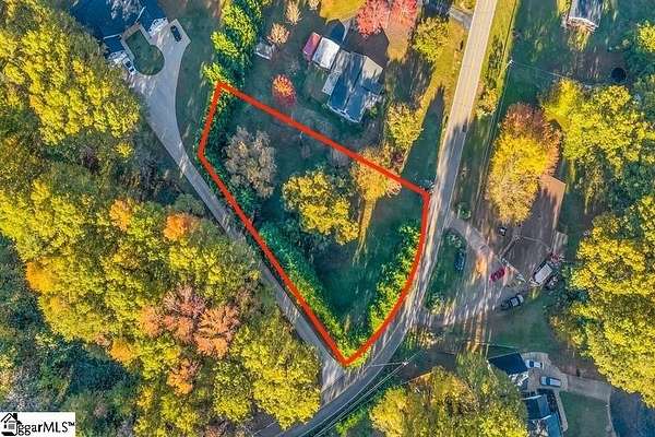 0.39 Acres of Residential Land for Sale in Spartanburg, South Carolina