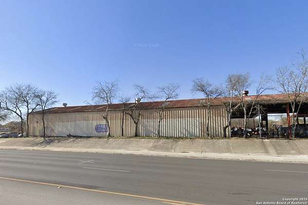 7 Acres of Improved Mixed-Use Land for Sale in San Antonio, Texas