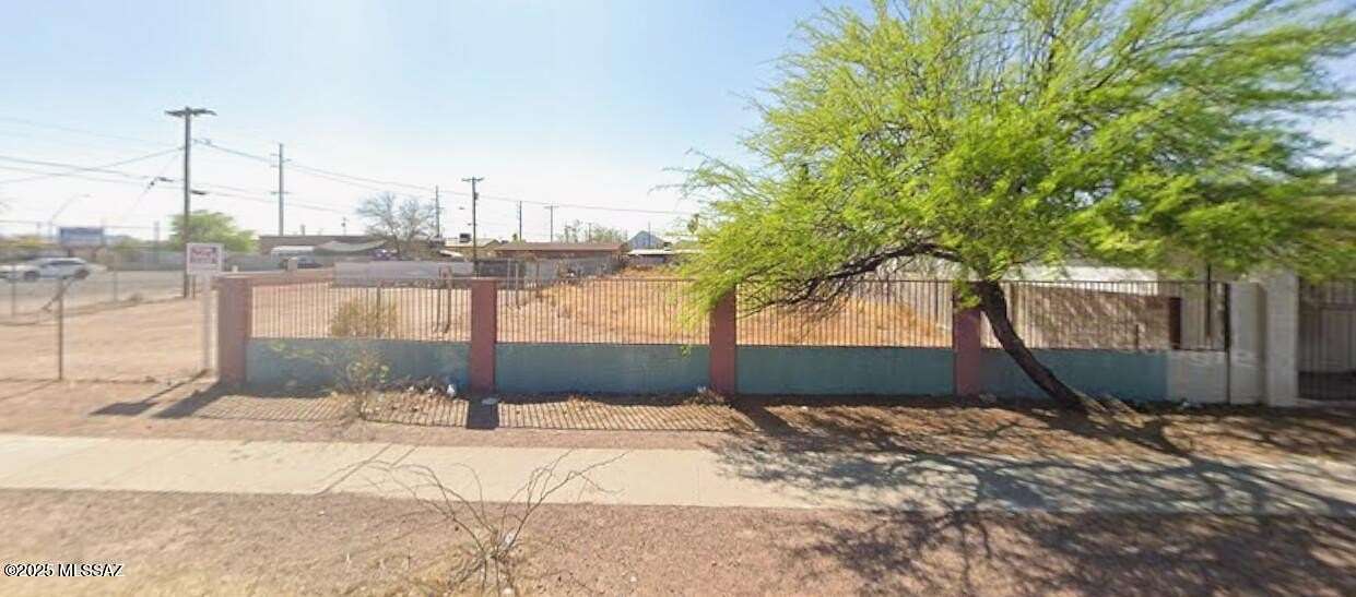 0.18 Acres of Residential Land for Sale in Tucson, Arizona