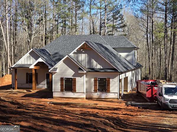 7 Acres of Residential Land with Home for Sale in Temple, Georgia