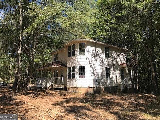 20 Acres of Recreational Land with Home for Sale in Newnan, Georgia