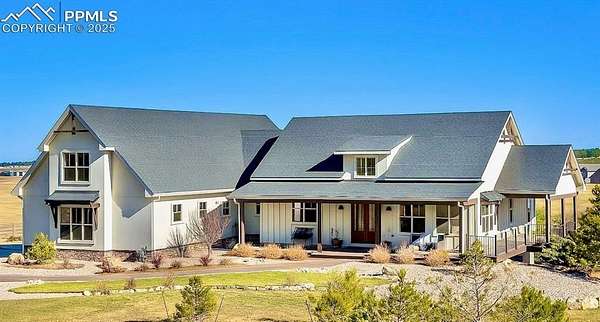 20 Acres of Land with Home for Sale in Colorado Springs, Colorado