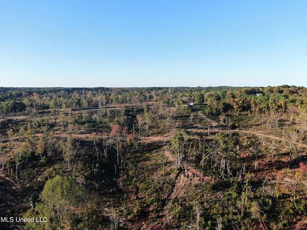 9.5 Acres of Residential Land for Sale in Holly Springs, Mississippi